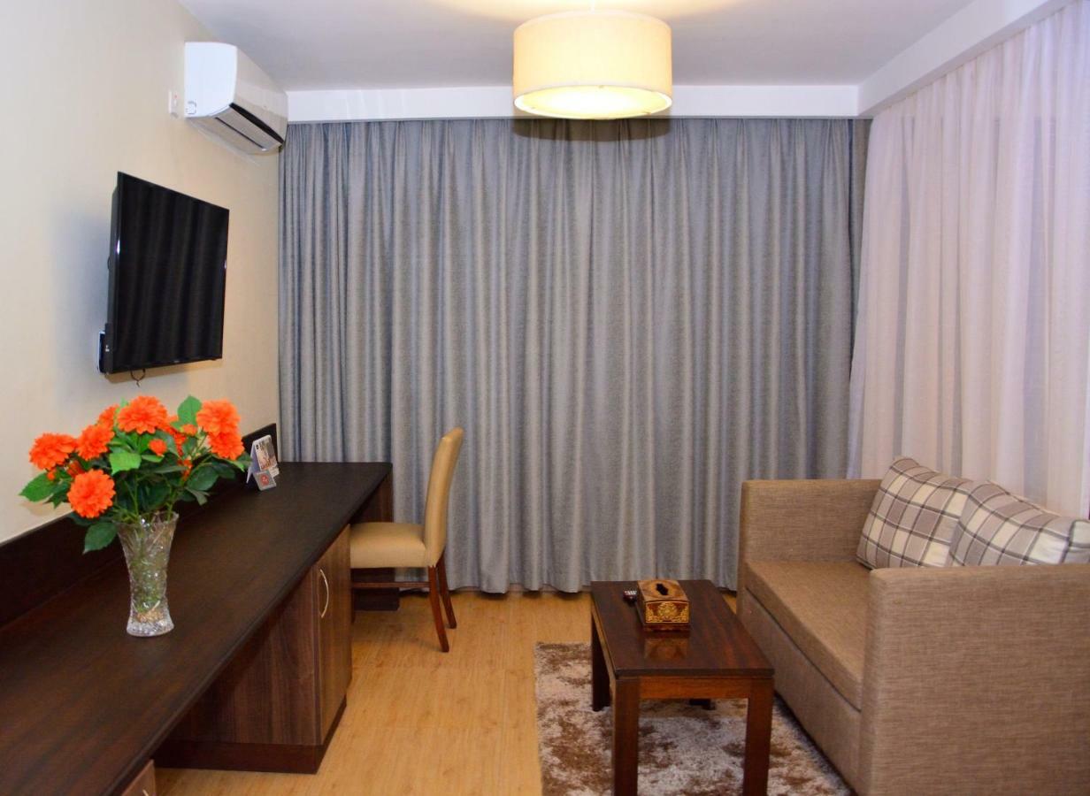 Razana Hotel Nairobi Bagian luar foto