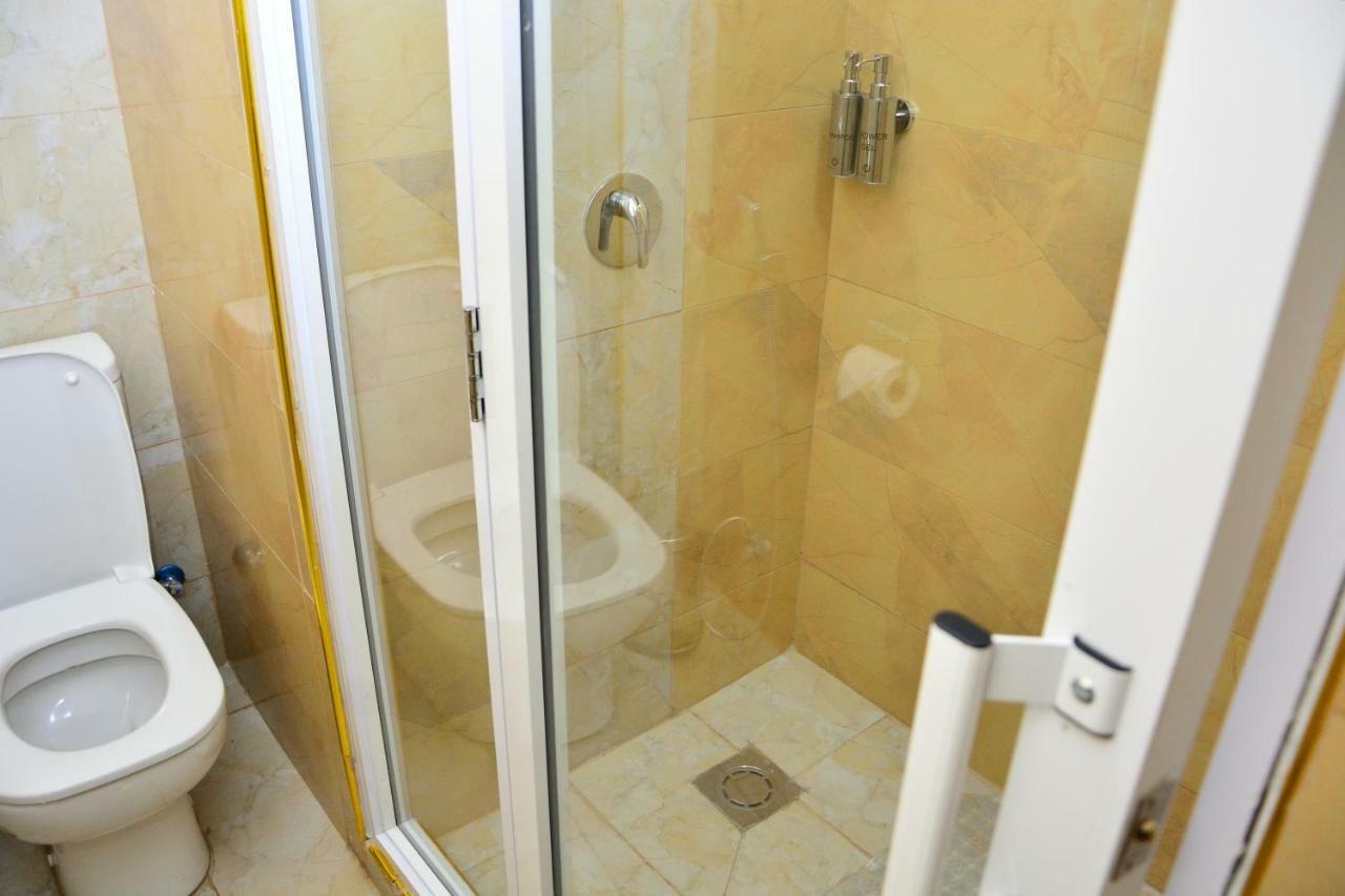 Razana Hotel Nairobi Bagian luar foto